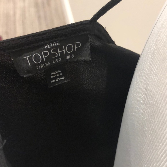 ✨Topshop Off the Shoulder Blouse✨ - Picture 5 of 5